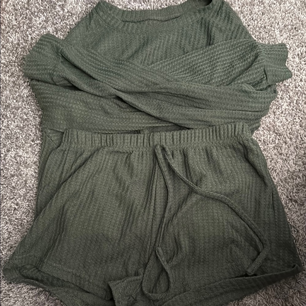Women’s Green Waffle Knit Lounge Set